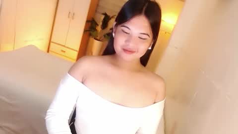 Y O U R        F U T U R E       K A Y L E E  online show from 11.03.25