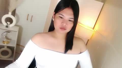 Y O U R        F U T U R E       K A Y L E E  online show from 02.06.26