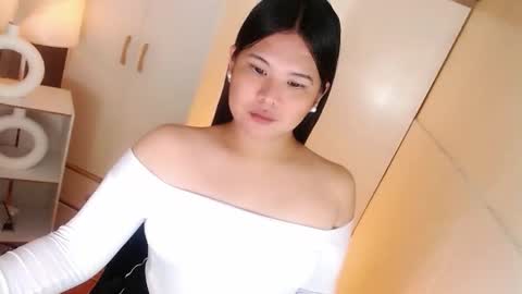 Y O U R        F U T U R E       K A Y L E E  online show from 03.09.26