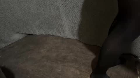 Snapshot of kayorkatie chatting on 10.12.25 katie online show from 10.12.25