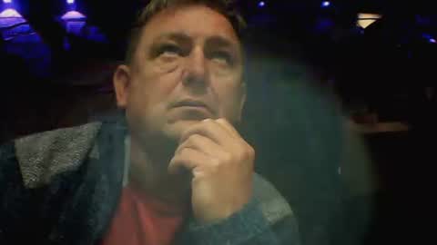 Snapshot of kazor3001 chatting on 04.26.26 kazor3001 online show from 04.26.26