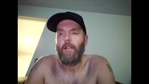 Snapshot of kbiz23 chatting on 11.12.25 kbiz23 online show from 11.12.25