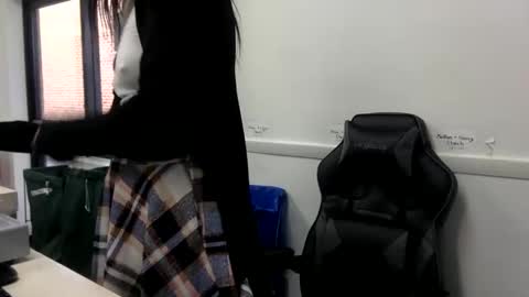 KCupCakes online show from 02.05.26