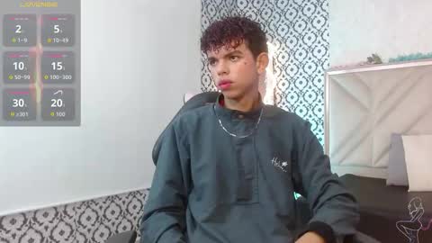 Snapshot of keahi_tay chatting on 02.21.26 keahi online show from 02.21.26