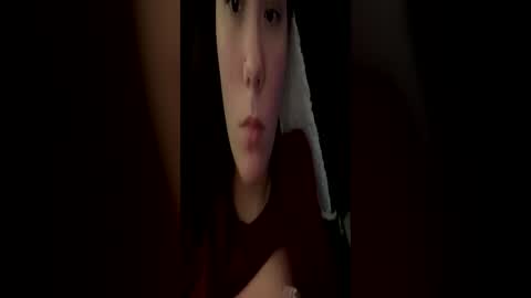 Snapshot of kearianwat chatting on 06.18.26 kearianwat online show from 06.18.26