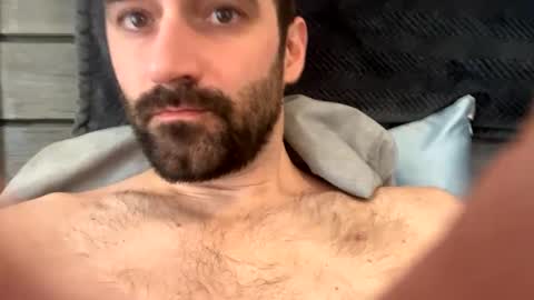 Snapshot of keepquietj chatting on 01.28.25 keepquietj online show from 01.28.25