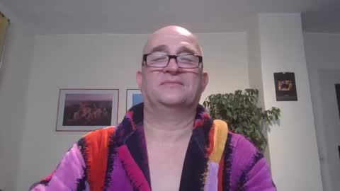 Snapshot of keilie1 chatting on 01.01.25 keilie1 online show from 01.01.25