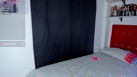 Snapshot of keindren chatting on 12.12.24 pablo online show from 12.12.24