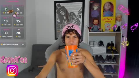 Snapshot of keindren chatting on 12.16.24 pablo online show from 12.16.24