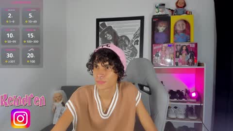 Snapshot of keindren chatting on 12.26.24 pablo online show from 12.26.24