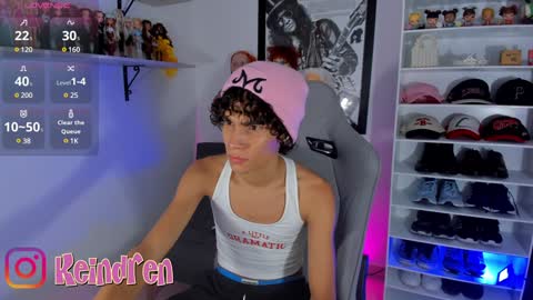 Snapshot of keindren chatting on 01.14.25 pablo online show from 01.14.25