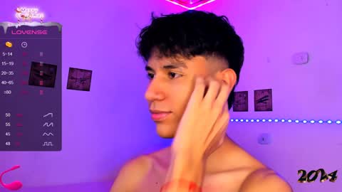 Alejandro Gonzalez online show from 12.06.24