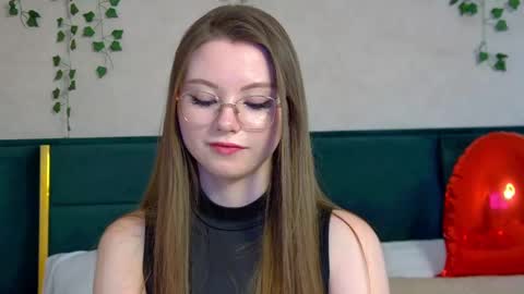 Keira online show from 02.15.25