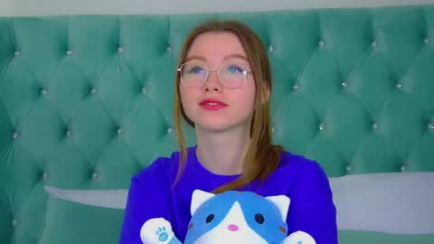 Keira online show from 03.05.25