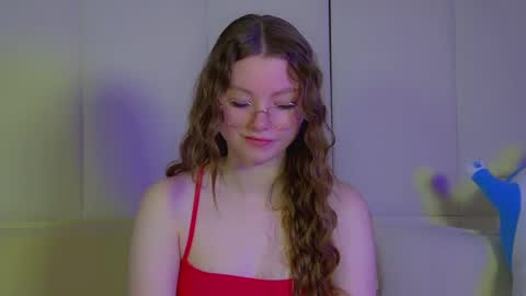 Keira online show from 03.08.25