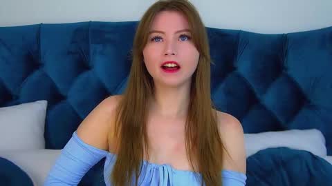 Keira online show from 09.22.25