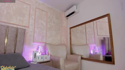 keirahartz online show from 11.20.25