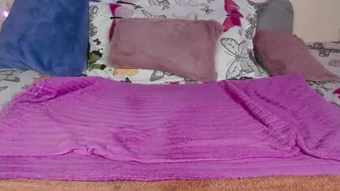 Snapshot of keisy_x chatting on 01.24.25 karo online show from 01.24.25