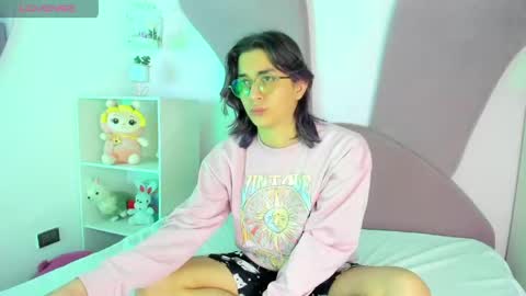 Snapshot of keita_moon chatting on 04.01.26 Keita moon online show from 04.01.26