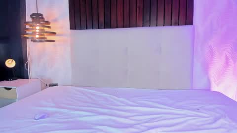 Snapshot of keita_moon chatting on 04.05.26 Keita moon online show from 04.05.26