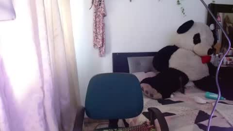 Snapshot of keity_russo03 chatting on 05.28.26 annie rosse16 online show from 05.28.26