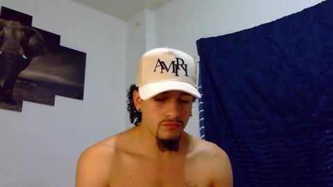 Snapshot of keivid_2303 chatting on 02.09.25 david online show from 02.09.25