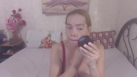 Snapshot of kekemistress chatting on 02.16.26 Mistress online show from 02.16.26