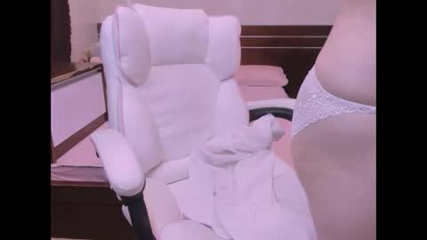 Kelly online show from 04.16.26