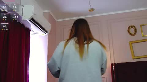 Kelly online show from 10.17.25