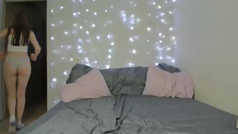 kelly_gerzikaaa online show from 12.20.25