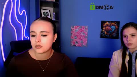 Snapshot of kelly_may1 chatting on 11.05.25 kelly_may1 online show from 11.05.25