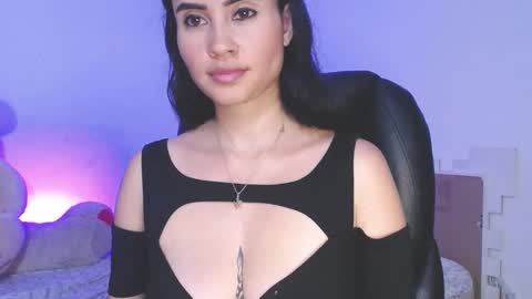 Snapshot of kelly_richardson1 chatting on 12.09.24 elena online show from 12.09.24