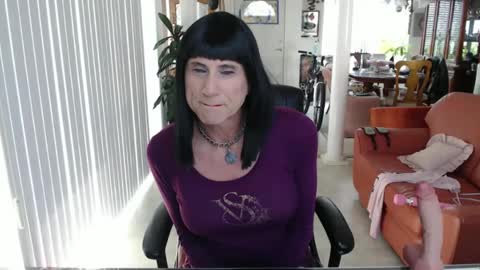 kellyanne Lynn but please call me fucktoy online show from 09.13.25