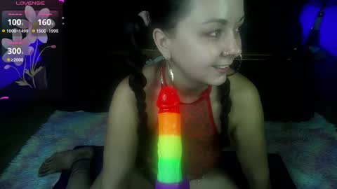 Snapshot of kellycakemeow chatting on 09.12.25 Kelly online show from 09.12.25