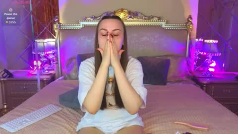 Im Kelly online show from 10.07.25