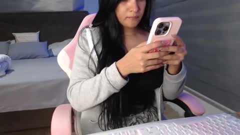 Kelly online show from 04.28.26