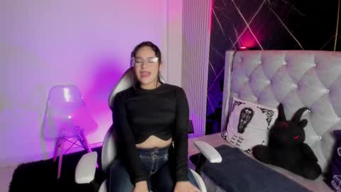 kellymurmonth online show from 12.02.25