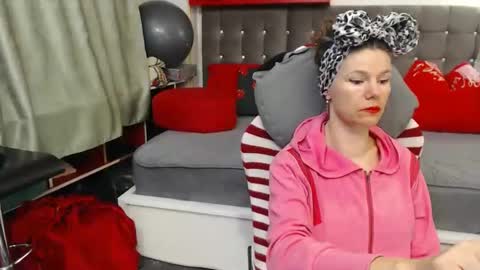 kelly online show from 04.03.26