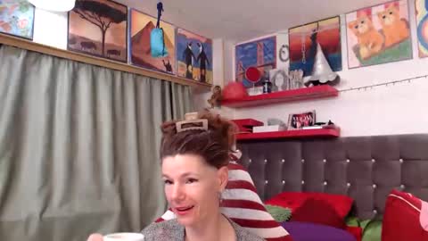 Snapshot of kellynumber chatting on 04.23.26 kelly online show from 04.23.26