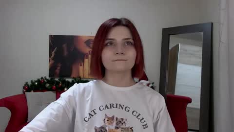 Kelly Stoneys online show from 12.22.25