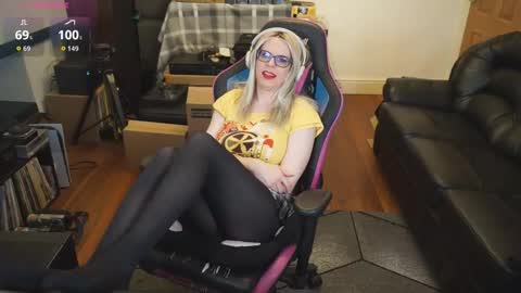 kelseycobalt online show from 10.18.25