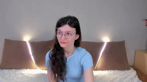 Kelsirabenold online show from 03.10.26