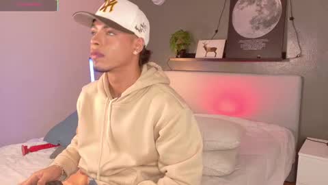   online show from 11.09.25