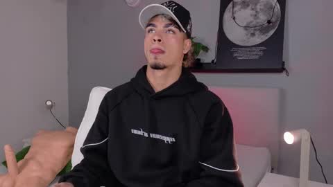   online show from 03.25.26