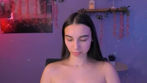 Sweet Kendal online show from 02.05.26