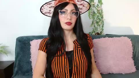 Valery online show from 10.28.25