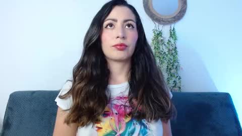 Snapshot of kendal_mosk chatting on 02.22.26 Valery online show from 02.22.26