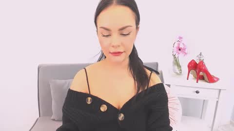 KendalDaisy online show from 12.19.24