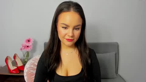 KendalDaisy online show from 03.04.25