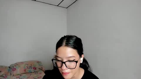 Kendal online show from 02.26.26